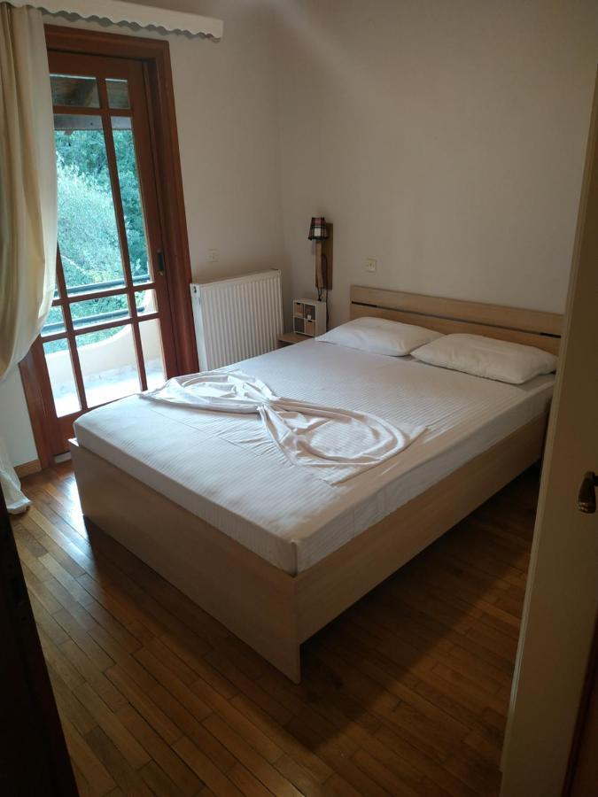 Villa Dimitris Afra Ngoại thất bức ảnh